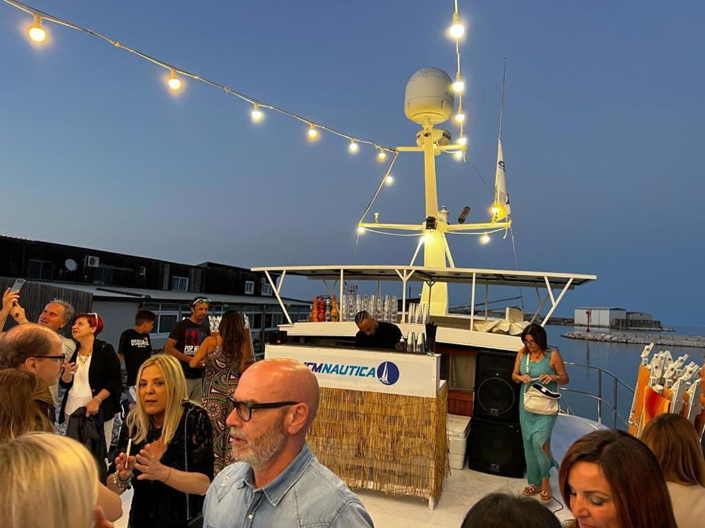 Brigida 103 Bed & Breakfast Termoli Luaran gambar